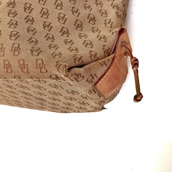 Y2K Dooney Monogram Canvas Tote | Preppy Neutral Shoulder Bag with Leather Trim - Picture 16 of 16